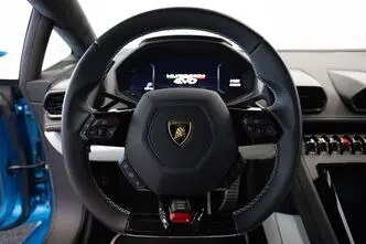 Lamborghini Huracán, 5.2, 470 kW, petrol, automatic, four-wheel drive