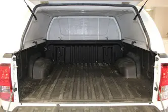 Toyota Hilux, 2.4, 110 kW, diisel, manuaal, nelikvedu