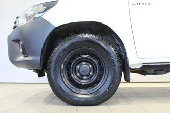 Toyota Hilux, 2.4, 110 kW, diisel, manuaal, nelikvedu