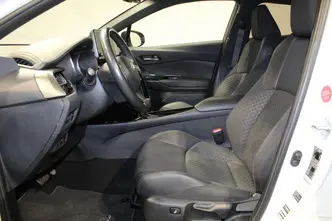 Toyota C-HR, 1.8, 72 kW, гибрид, автомат, передний привод