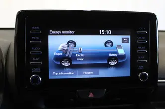 Toyota Yaris, 1.5, 68 kW, гибрид, автомат, передний привод
