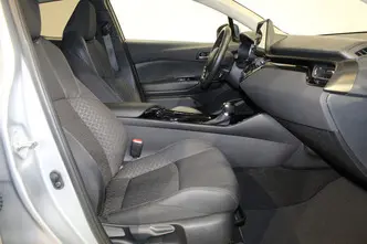 Toyota C-HR, 1.8, 72 kW, hybrid, automatic, front-wheel drive