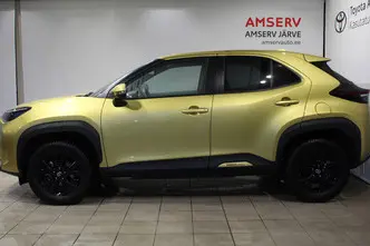 Toyota Yaris Cross, 1.5, 68 kW, hübriid, automaat, nelikvedu