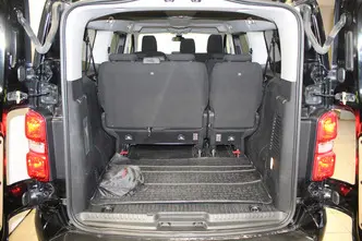 Toyota Proace, 2.0, 106 kW, diesel, manual, front-wheel drive