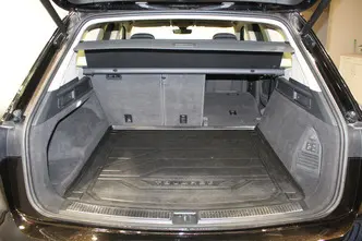 Volkswagen Touareg, 3.0, 170 kW, diesel, automatic, four-wheel drive