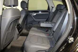 Volkswagen Touareg, 3.0, 170 kW, diesel, automatic, four-wheel drive