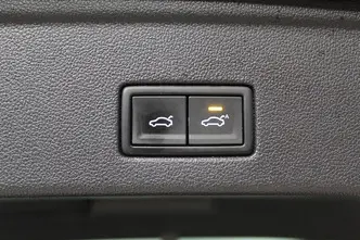 Volkswagen Touareg, 3.0, 170 kW, diesel, automatic, four-wheel drive