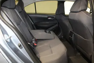 Toyota Corolla, 1.5, 92 kW, bensiin, manuaal, esivedu