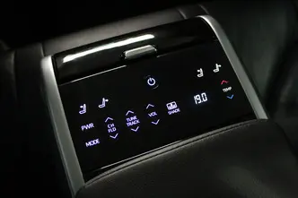 Toyota Camry, 2.5, 131 kW, гибрид, автомат, передний привод