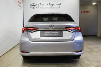 Toyota Corolla, 1.5, 92 kW, бензин, автомат, передний привод