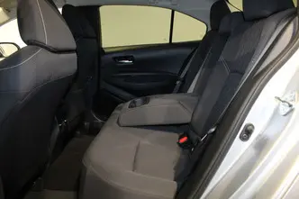 Toyota Corolla, 1.5, 92 kW, бензин, автомат, передний привод