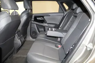 Toyota bZ4X, 118 kW, electric, four-wheel drive
