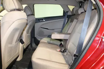 Hyundai Tucson, 1.6, 97 kW, petrol, manual, front-wheel drive