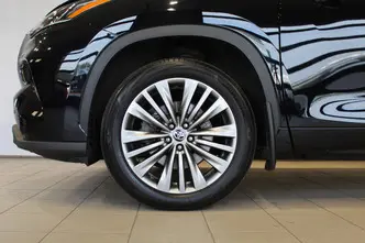 Toyota Highlander, 2.5, 140 kW, гибрид, автомат, полный привод
