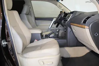 Toyota Land Cruiser, 2.8, 150 kW, дизель, автомат, полный привод