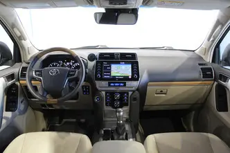 Toyota Land Cruiser, 2.8, 150 kW, дизель, автомат, полный привод