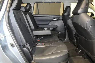 Toyota Highlander, 2.5, 140 kW, гибрид, автомат, полный привод