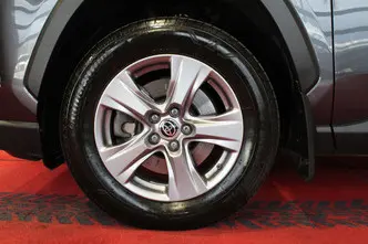 Toyota RAV4, 2.0, 129 kW, бензин, автомат, передний привод
