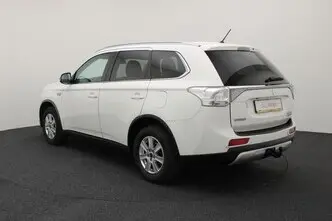 Mitsubishi Outlander, 2.0, 89 kW, plug-in hybrid, automatic, four-wheel drive