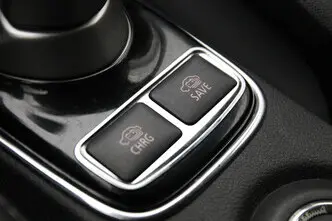 Mitsubishi Outlander, 2.0, 89 kW, plug-in hybrid, automatic, four-wheel drive
