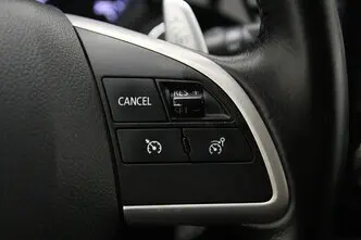 Mitsubishi Outlander, 2.0, 89 kW, plug-in hybrid, automatic, four-wheel drive