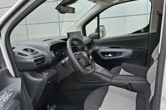 Citroën Berlingo, 1.5, 96 kW, diesel, automatic, front-wheel drive