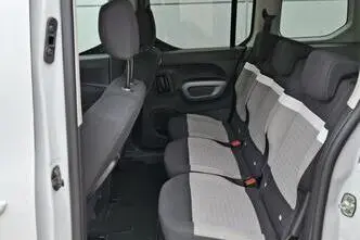 Citroën Berlingo, 1.5, 96 kW, diesel, automatic, front-wheel drive