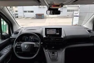 Citroën Berlingo, 1.5, 96 kW, diesel, automatic, front-wheel drive