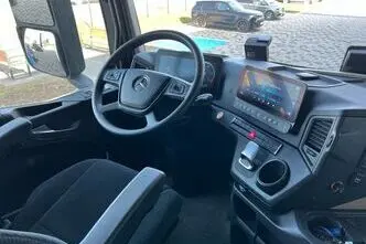 Mercedes-Benz Actros, 12.8, 330 kW, diisel, automaat, tagavedu