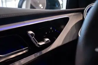 Mercedes-Benz GLC 200, 2.0, 150 kW, hübriid, automaat, nelikvedu