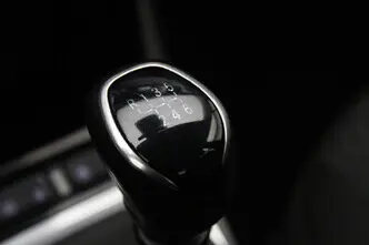 Opel Crossland X, 1.5, 75 kW, дизель, механическая, передний привод