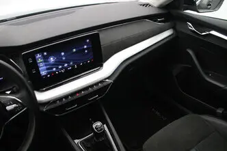 Škoda Octavia, 1.5, 110 kW, бензин, механическая, передний привод