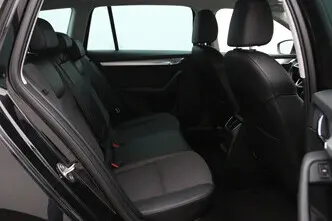 Škoda Octavia, 1.6, 85 kW, diisel, automaat, esivedu