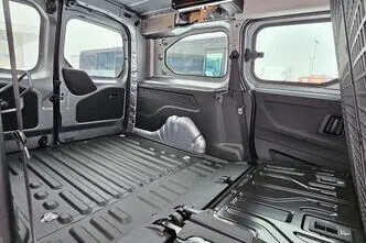 Fiat Doblo, 1.5, 96 kW, diesel, automatic, front-wheel drive