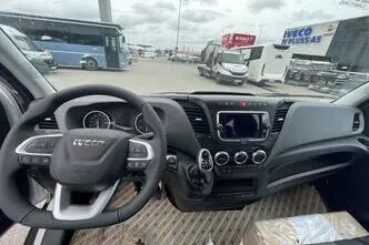 Iveco Daily, 3.0, 129 kW, diesel, automatic, rear-wheel drive