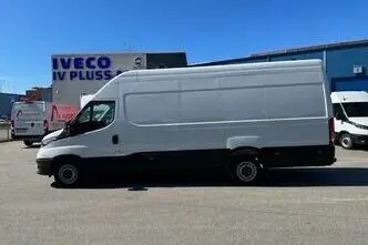 Iveco Daily, 3.0, 129 kW, diesel, manual, rear-wheel drive