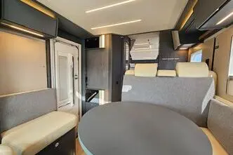 Laika Kosmo, 2.2, 103 kW, diisel, manuaal, esivedu