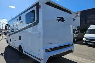 Laika Kosmo, 2.2, 103 kW, дизель, механическая, передний привод