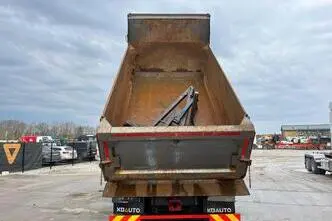 Mercedes-Benz Arocs 2658 6x4, 425 kW, diesel, automatic