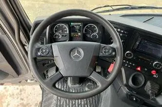 Mercedes-Benz Arocs 2658 6x4, 425 kW, diesel, automatic
