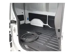Nissan Townstar, 51 kW, электричество, автомат, передний привод