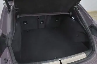 Porsche Taycan, 163 kW, elekter, automaat, nelikvedu