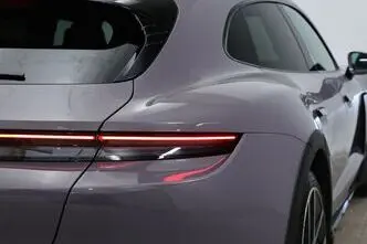 Porsche Taycan, 163 kW, elekter, automaat, nelikvedu