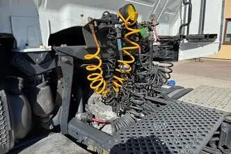 Iveco STRALIS 460 + RETARDER, 11.1, 338 kW, дизель, механическая, задний привод