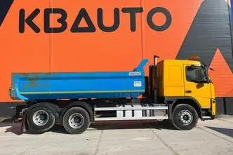 Volvo FM 330 6x2, 248 kW, diesel, automatic