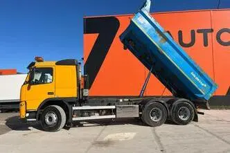 Volvo FM 330 6x2, 248 kW, diesel, automatic