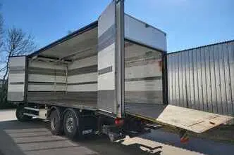 Volvo FM410 6X2 CARRIER SIDEOPENING, 10.8, 308 kW, diisel, automaat, tagavedu