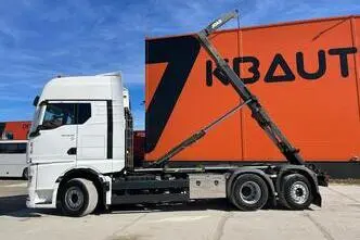 MAN TGX 26.510 6x2*4, 375 kW, дизель, автомат
