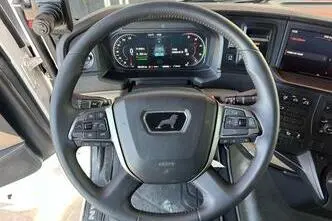 MAN TGX 26.510 6x2*4, 375 kW, дизель, автомат