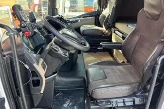 MAN TGX 26.510 6x2*4, 375 kW, дизель, автомат